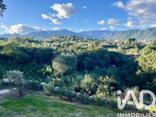  Maison � vendre 8 pi�ces 220 m�