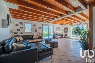  Maison � vendre 5 pi�ces 210 m�