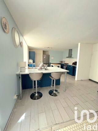  Maison � vendre 8 pi�ces 268 m�