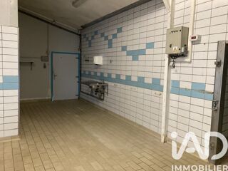  Immeuble � vendre 900 m�