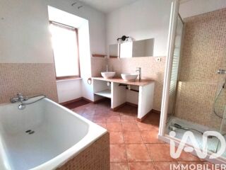  Immeuble  vendre 132 m