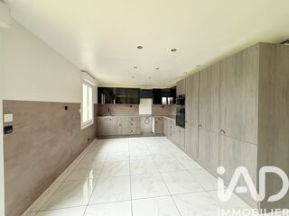  Maison � vendre 9 pi�ces 206 m�