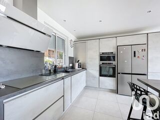  Maison � vendre 6 pi�ces 150 m�