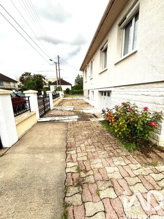  Maison  vendre 6 pices 136 m