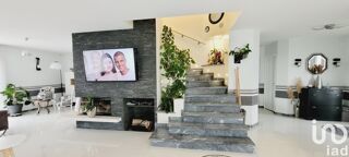  Maison � vendre 9 pi�ces 240 m�