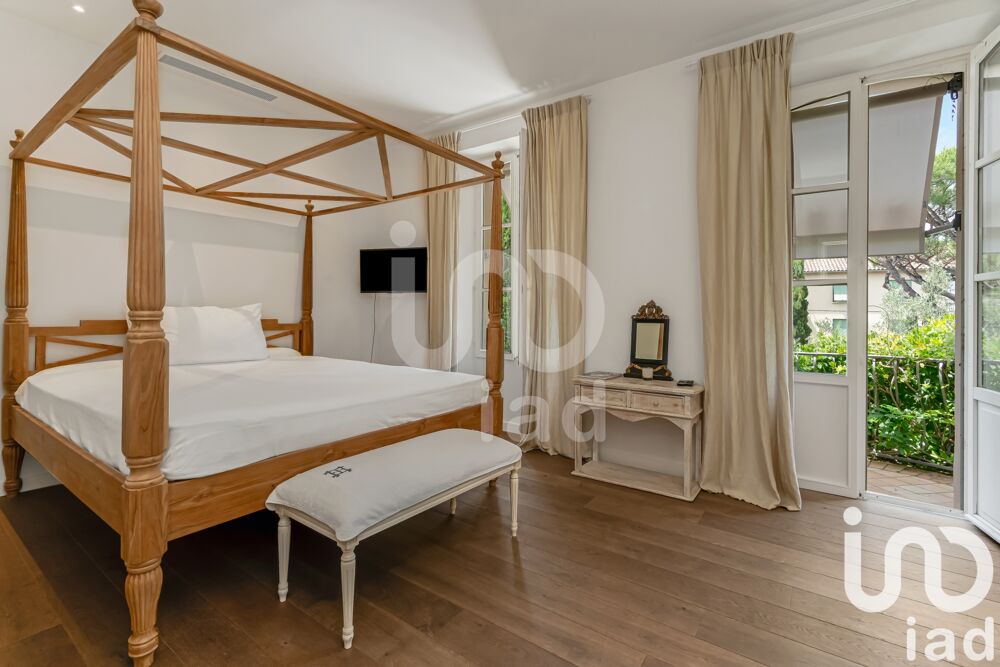 � vendre  Maison Saint-Tropez (83990)