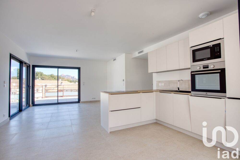 � vendre  Appartement Saint-Rapha�l (83700)