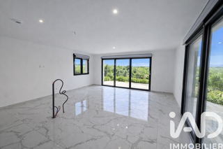  Villa � vendre 4 pi�ces 97 m�