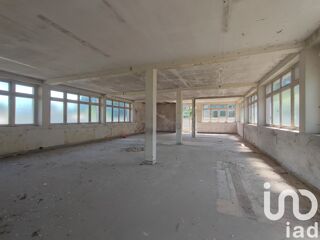  Immeuble � vendre 630 m�