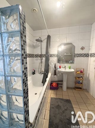  Maison � vendre 6 pi�ces 200 m�
