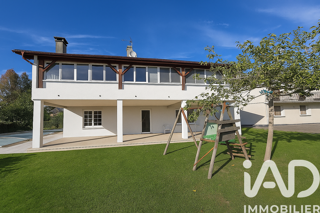  Maison � vendre 10 pi�ces 255 m�