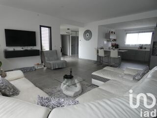  Maison  vendre 8 pices 198 m