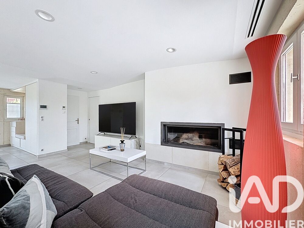 � vendre  Villa Caux (34720)