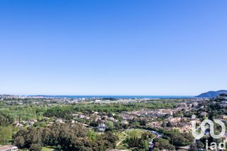  Villa  vendre 8 pices 200 m