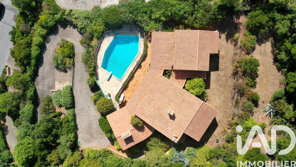 � vendre  Maison Cavalaire-sur-Mer (83240)