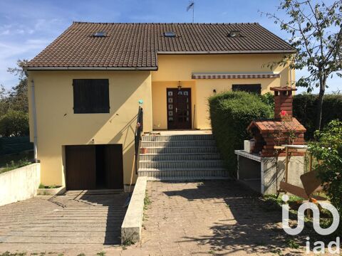   Vente Maison/villa 10 pi�ces Maison - 10 pi�ce(s) - 150 m�