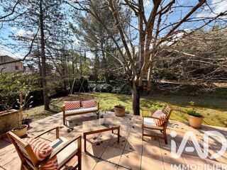  Maison � vendre 6 pi�ces 220 m�