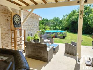  Maison  vendre 8 pices 215 m