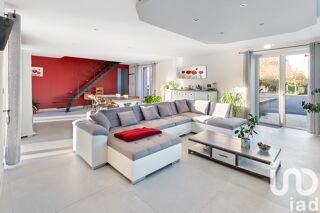  Maison � vendre 10 pi�ces 324 m�