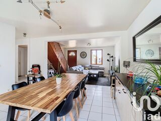  Maison  louer 7 pices 143 m