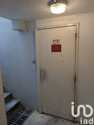  Parking / Garage � vendre 12 m�