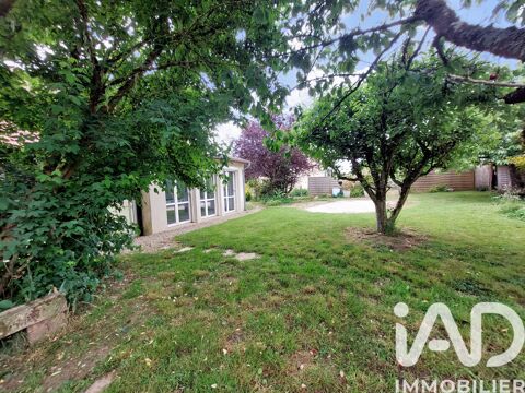   Vente Maison/villa 6 pi�ces Maison - 6 pi�ce(s) - 180 m�