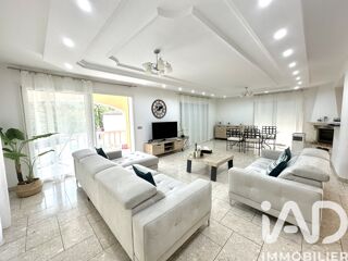  Maison � vendre 6 pi�ces 198 m�