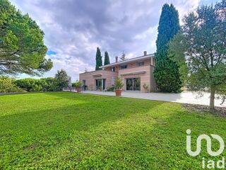  Maison � vendre 6 pi�ces 218 m�