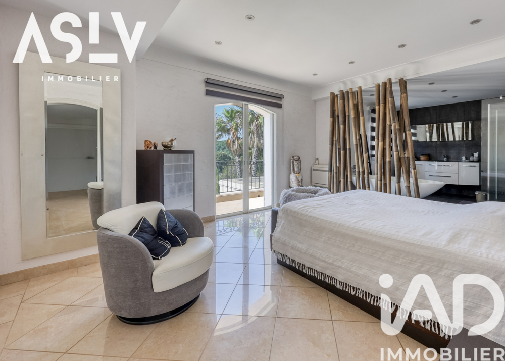 � vendre  Maison Sanary-sur-Mer (83110)