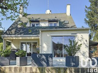  Villa  vendre 7 pices 151 m