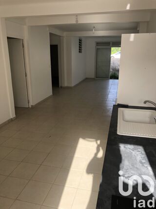  Immeuble � vendre 141 m�