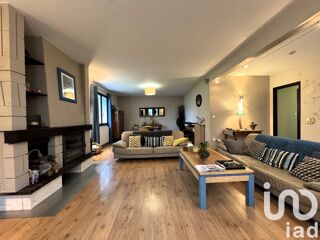  Maison � vendre 8 pi�ces 198 m�