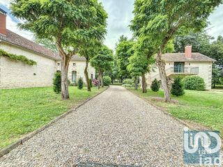  Maison  vendre 15 + pices 645 m