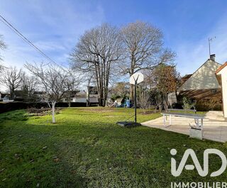  Maison � vendre 9 pi�ces 261 m�