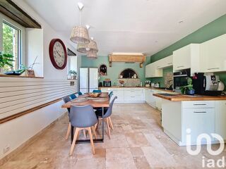  Maison � vendre 9 pi�ces 327 m�