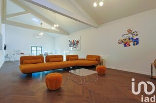  Maison  vendre 15 + pices 870 m