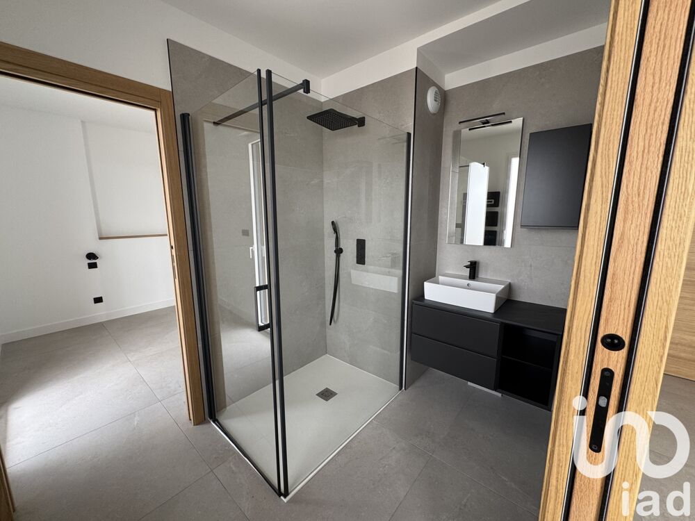 � vendre  Appartement Castries (34160)