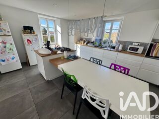  Maison � vendre 6 pi�ces 210 m�