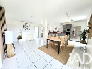  Maison � vendre 4 pi�ces 145 m�