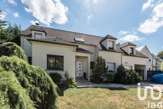  Maison  vendre 8 pices 225 m