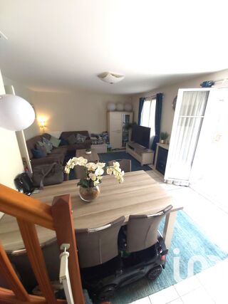  Maison  vendre 6 pices 81 m