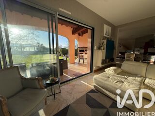  Villa  vendre 8 pices 360 m