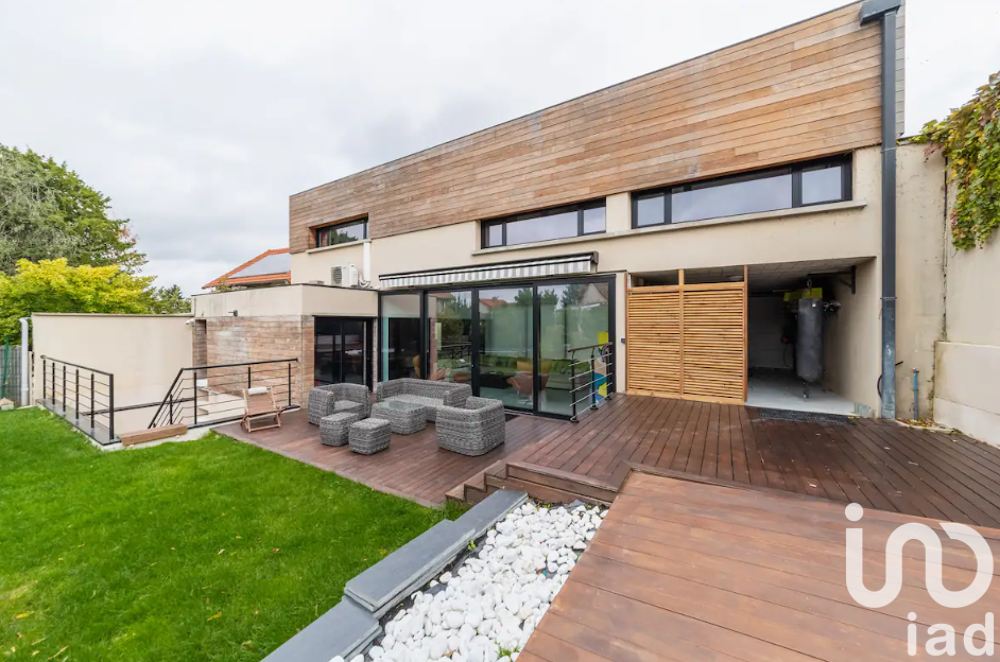  vendre  Villa L'Ha-les-Roses (94240)