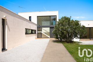  Maison � vendre 8 pi�ces 240 m�