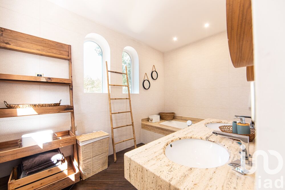  vendre  Maison Nimes (30900)