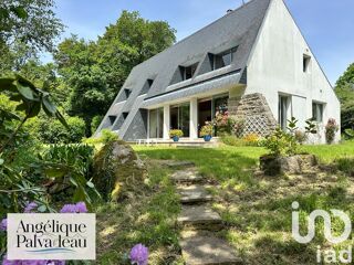  Villa  vendre 8 pices 240 m