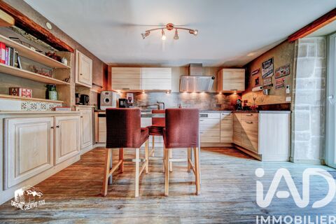   Vente Maison de village 5 pi�ces Maison - 5 pi�ce(s) - 219 m�