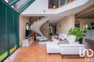  Villa  vendre 9 pices 182 m