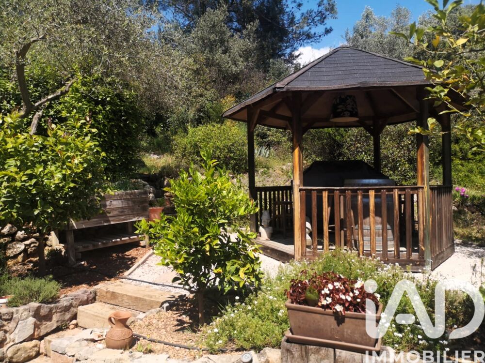 � vendre  Maison Cuers (83390)