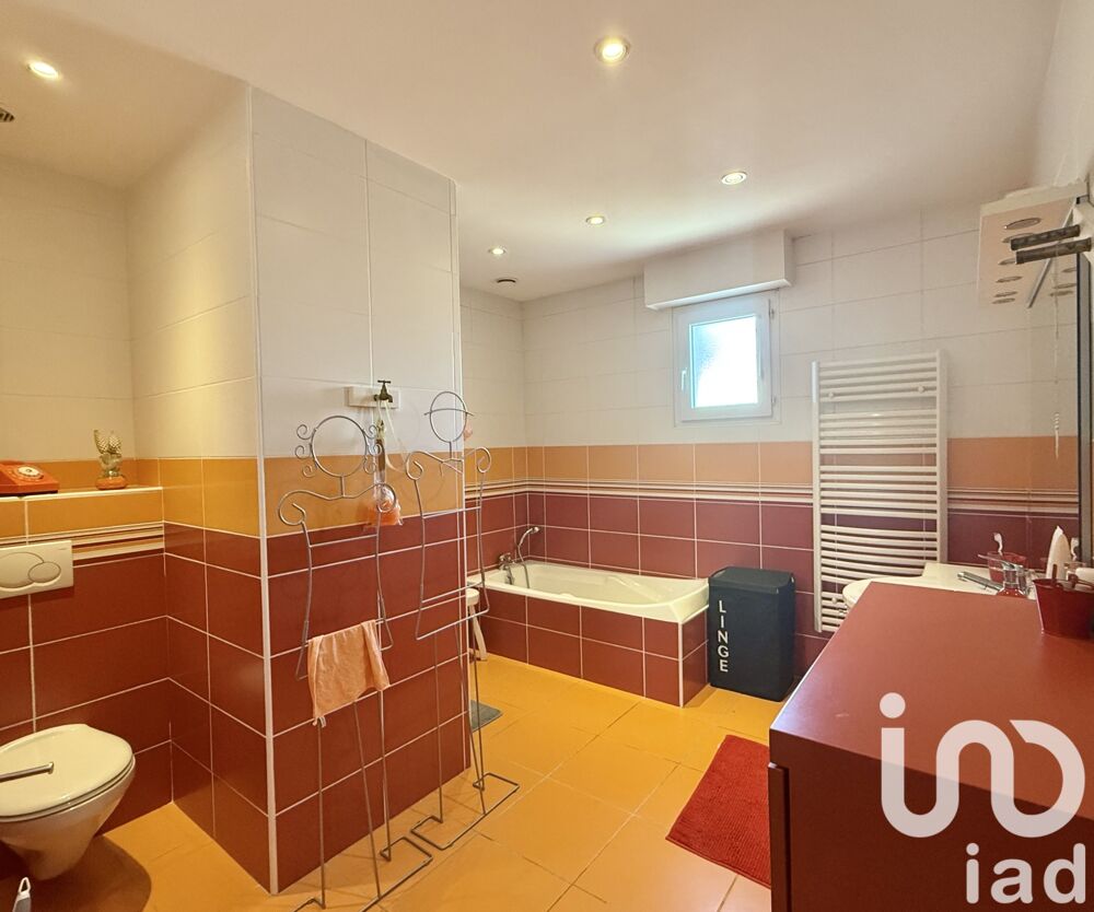 Vente Maison Vente Maison traditionnelle 5 pices Saint-tienne-de-mer-morte